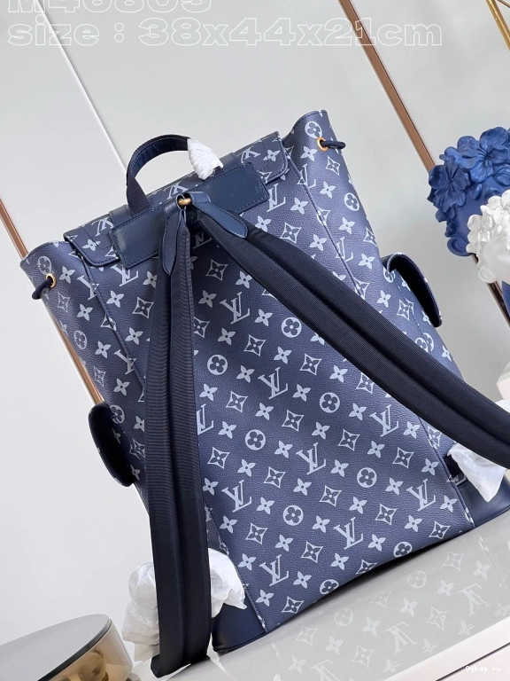 MM CHRISTOPHER VUITTON LOUIS 0819